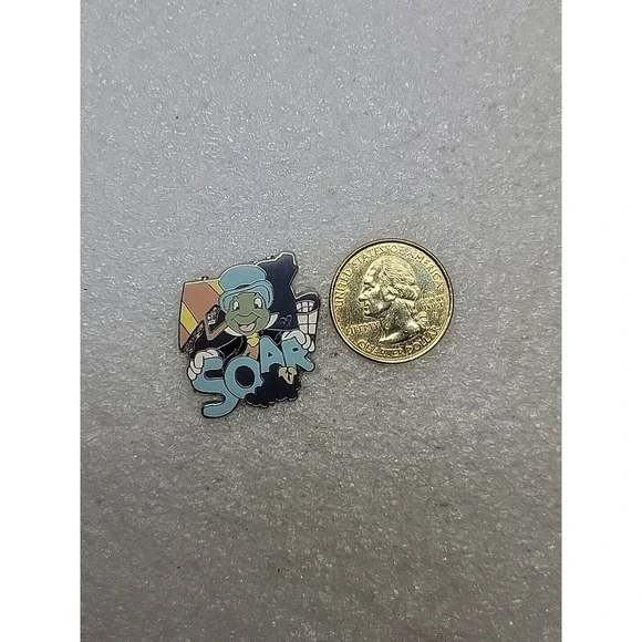 Disney 2007 Hotel Hidden Mickey Dreams Jiminy Cricket Soar Pin Disneyland - Picture 2 of 4